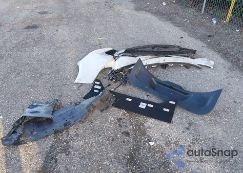 2021 Toyota Corolla Xse z USA, uszkodzony, nr VIN JTNC4MBE0M3128823